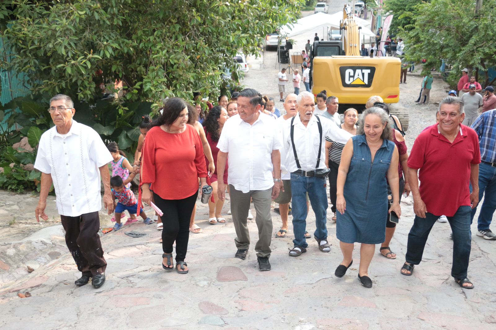 Inicia la rehabilitación de la calle Puerto Tampico en la colonia Del Mar