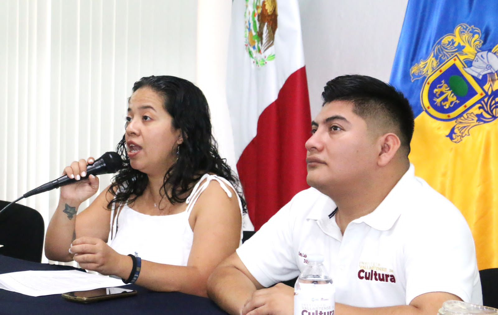 Proponen ondear la bandera por el Día Internacional de los Derechos Humanos