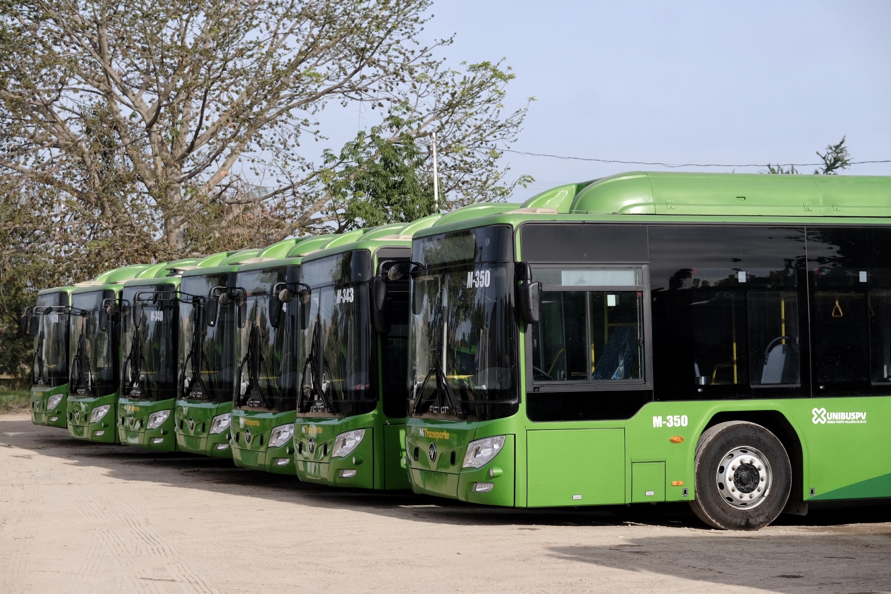 Entregan primeras 25 nuevas unidades para el transporte público en Puerto Vallarta