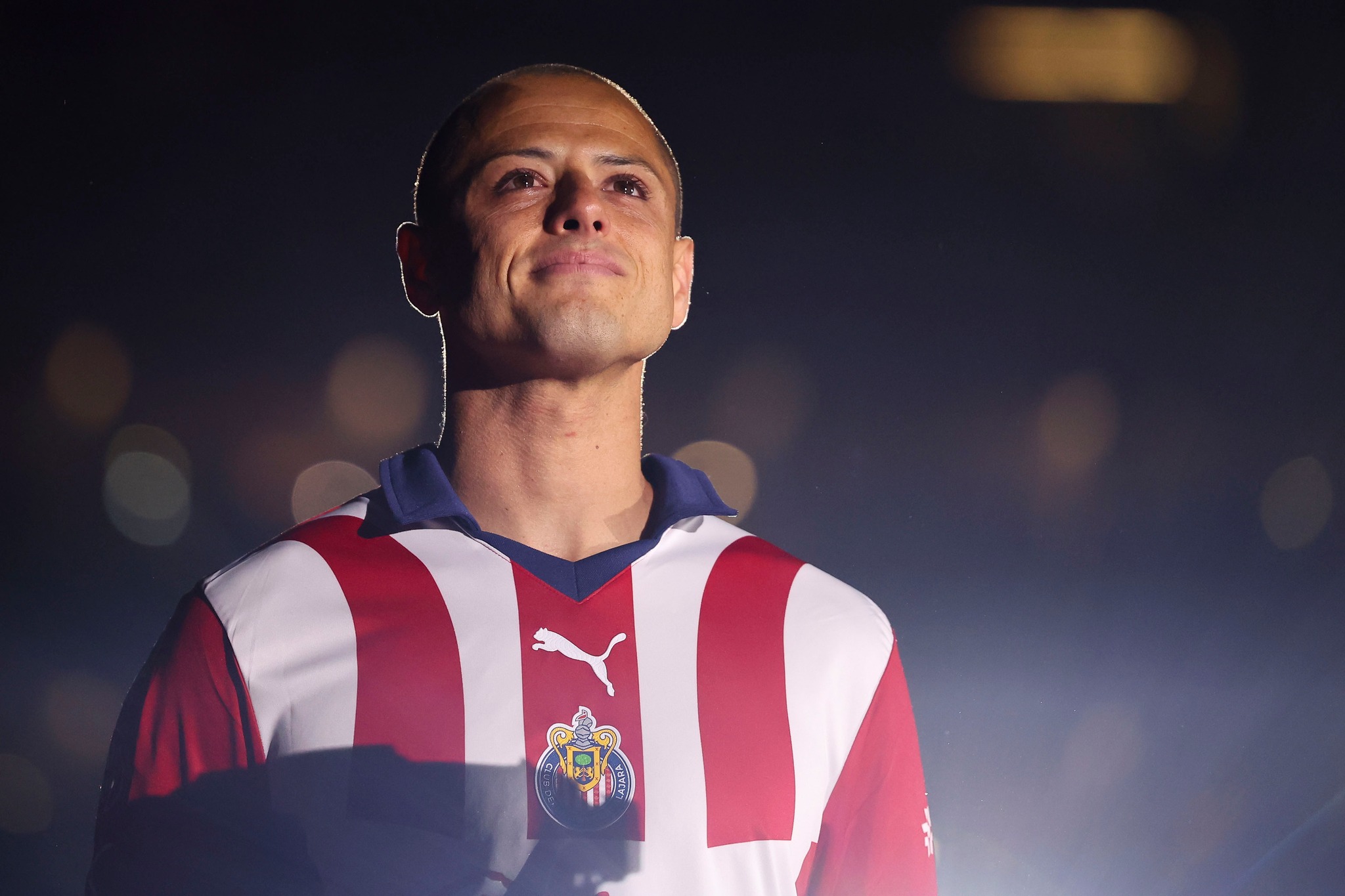 Chicharito regresó a Chivas, después de 14 años de ausencia