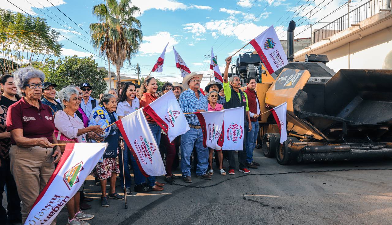 Arranca la alcaldesa Mirta Villalvazo el reencarpetamiento de más de 4 kilómetros entre San Juan de Abajo y El Colomo