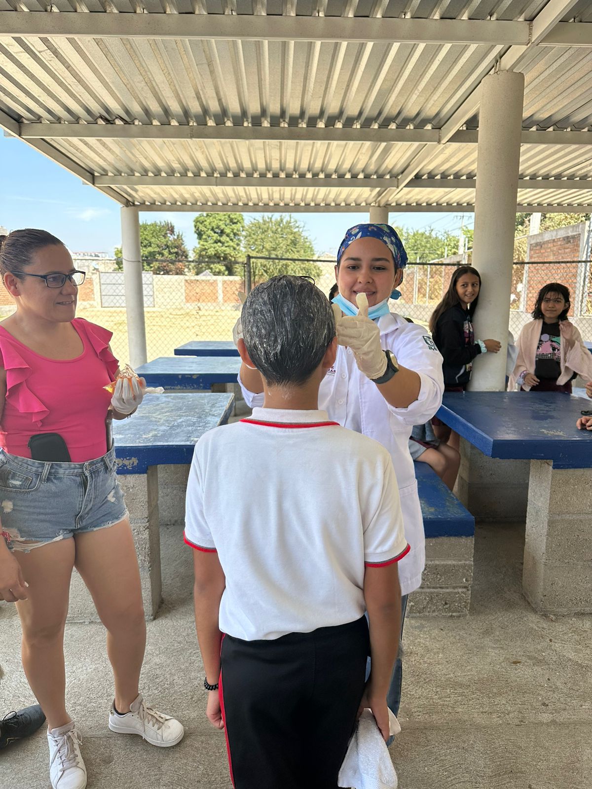 Se extiende la Primera Jornada Contra la Pediculosis realizada por la Coordinación Municipal de Salud