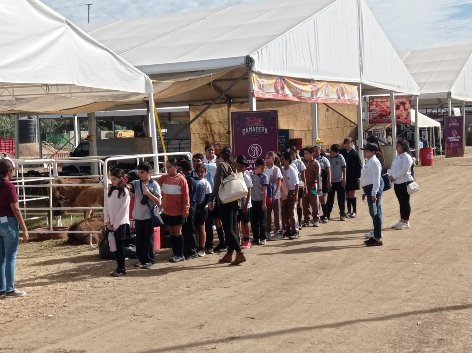 Estudiantes del municipio estarán visitando esta semana la Expo-Ganadera 2024