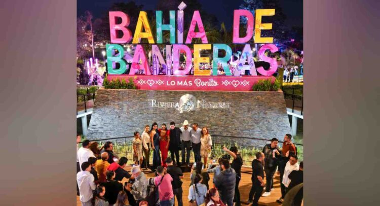 Inaugura Mirtha Villalvazo el nuevo parador turístico de Bahía de Banderas