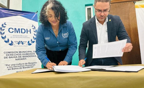 Firman Convenio la CDDH estatal y municipal para fortalecer las estrategias de sensibilización en los Derechos Humanos