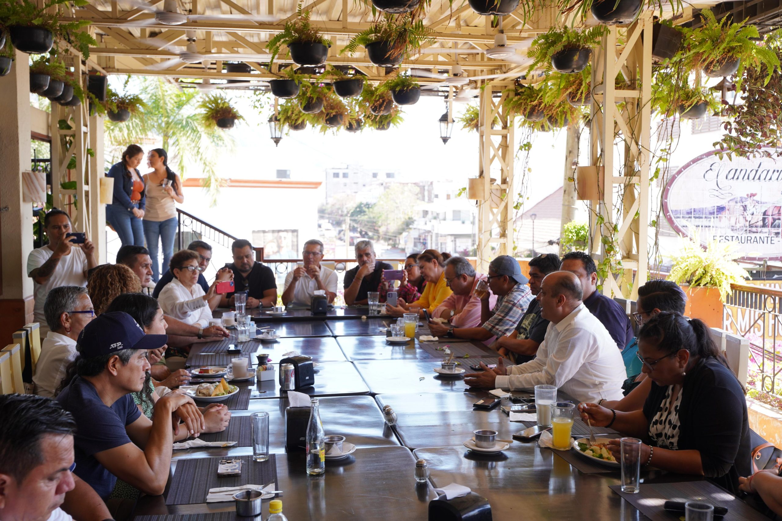 Reconoce Ayuntamiento a los medios de comunicación local