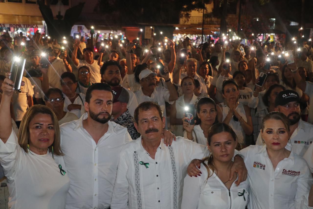 ¡Vallarta merece Paz! Miles de ciudadanos homenajean a Paco Sánchez Gaeta.