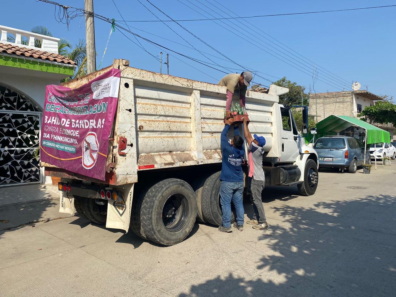 Continúa la campaña de descacharrización, esta semana en San José del Valle