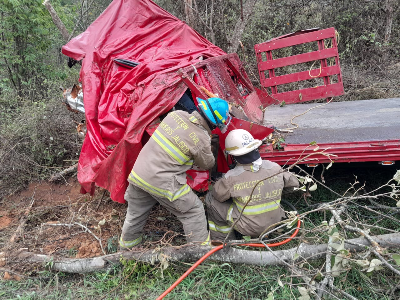 Accidente en carretera a Mascota, dejó una persona sin vida