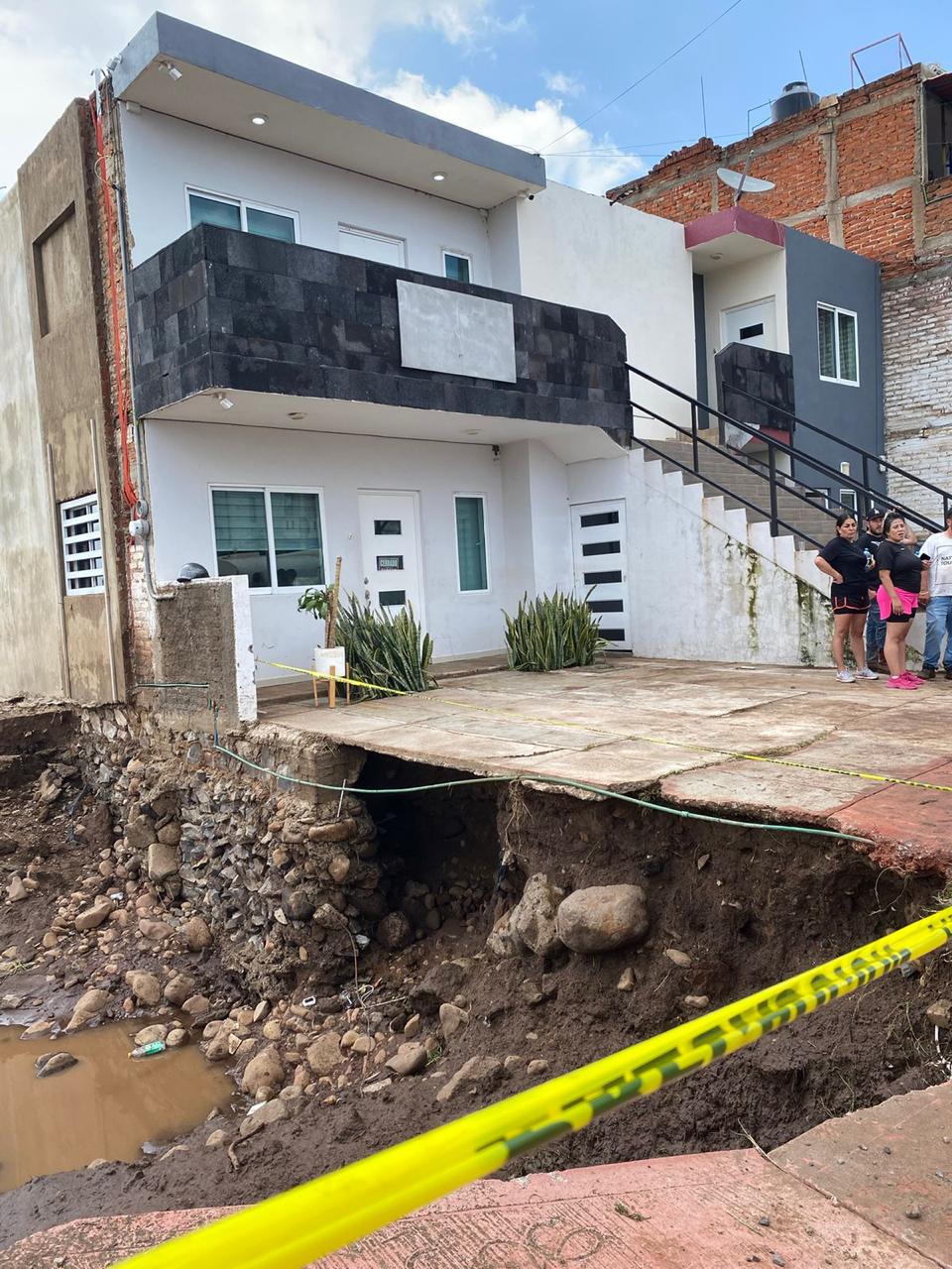 Más de 120 viviendas afectadas por desbordamiento de Presa en Zapotlanejo