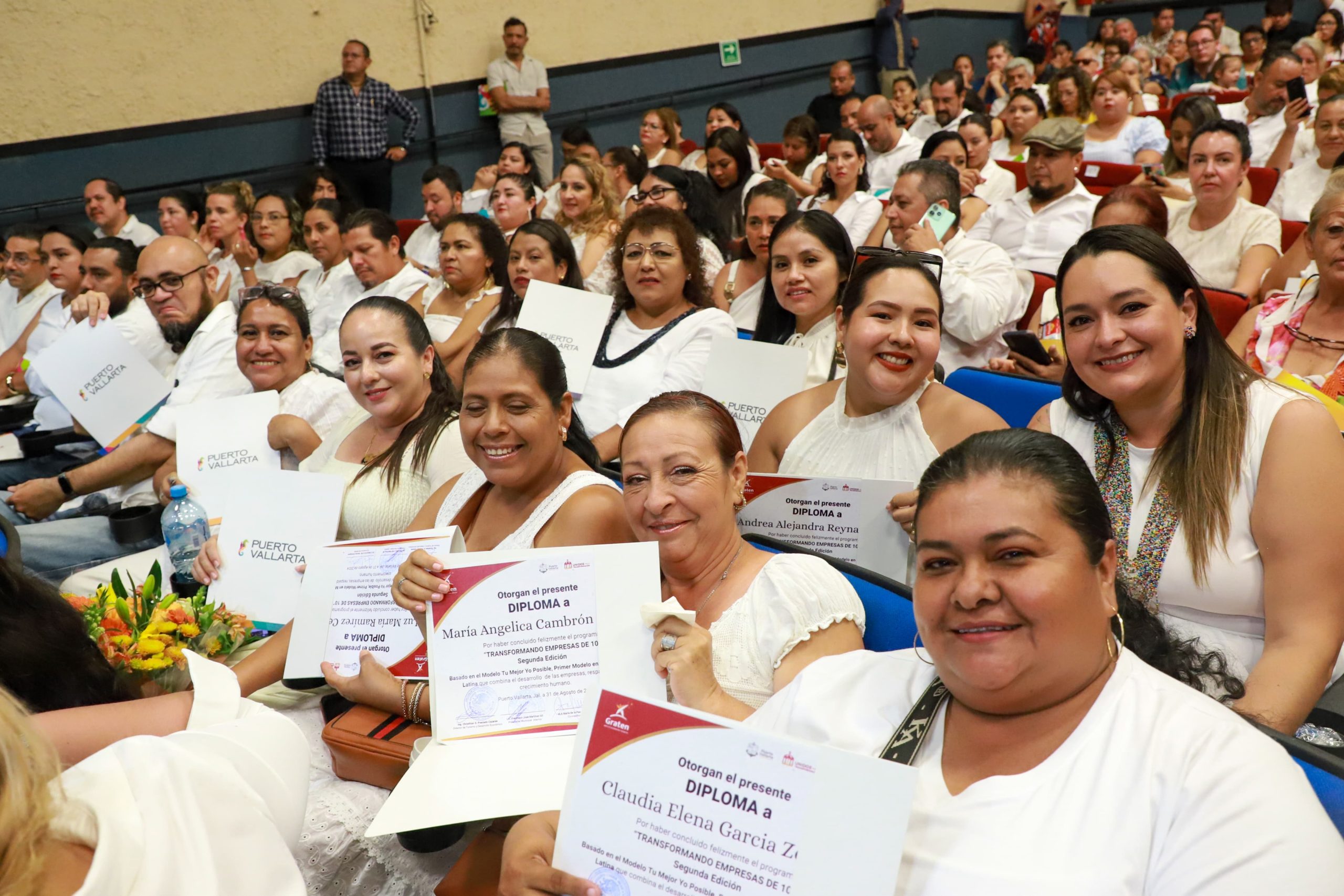 Egresa segunda generación de ‘Transformando Empresas de 10”