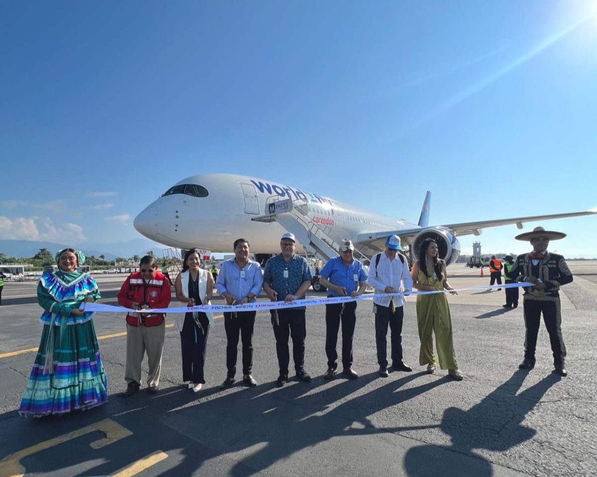 Puerto Vallarta da la bienvenida al nuevo vuelo desde Praga