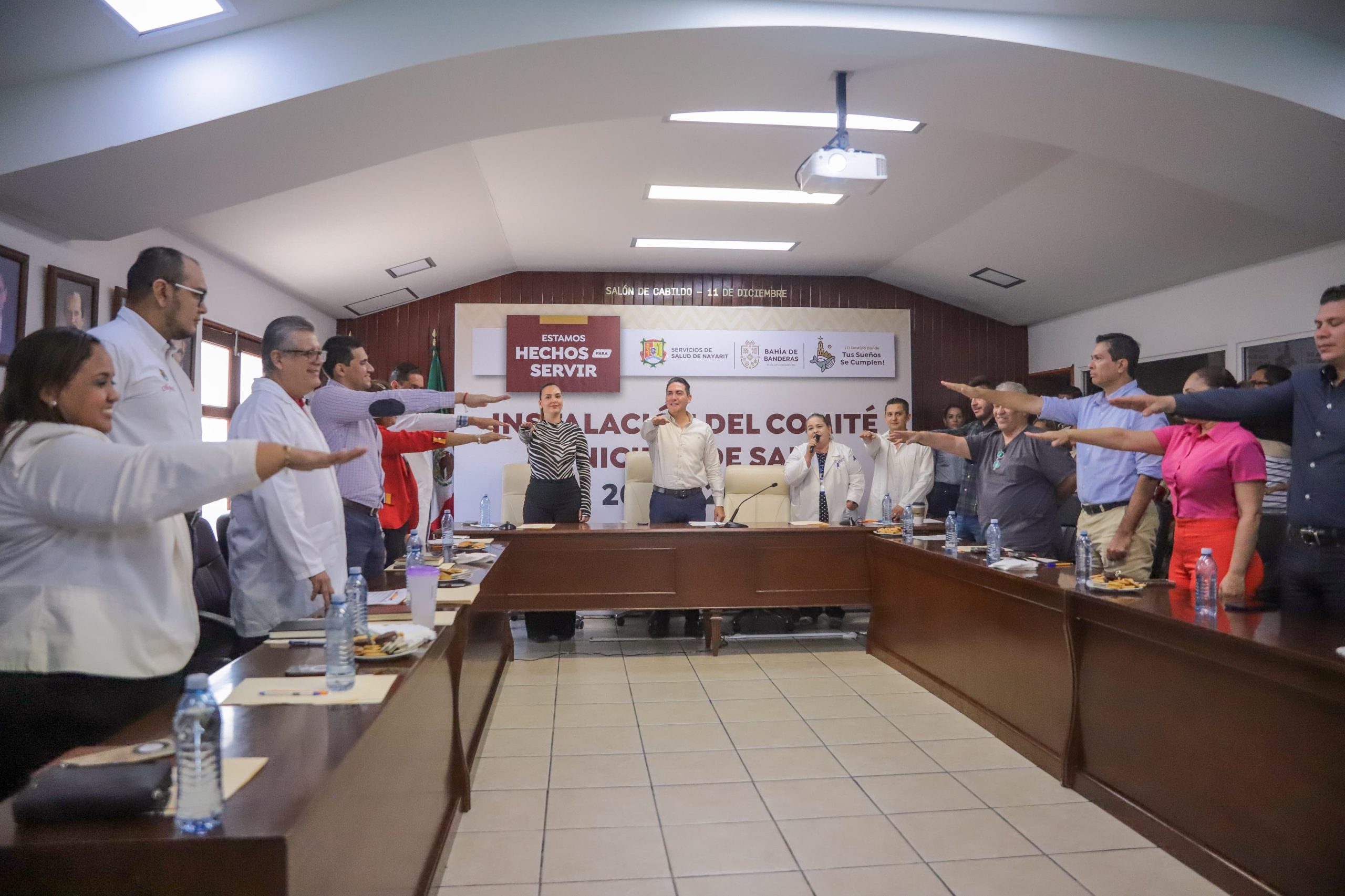 Héctor Santana impulsa la creación del Comité Municipal de Salud en Bahía de Banderas