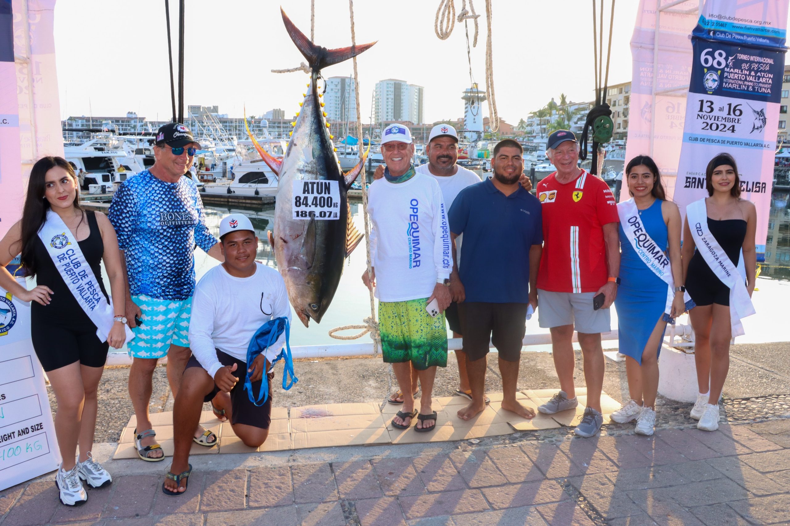 ¡Atún gigante domina el primer día del Torneo de Pesca de Puerto Vallarta! 