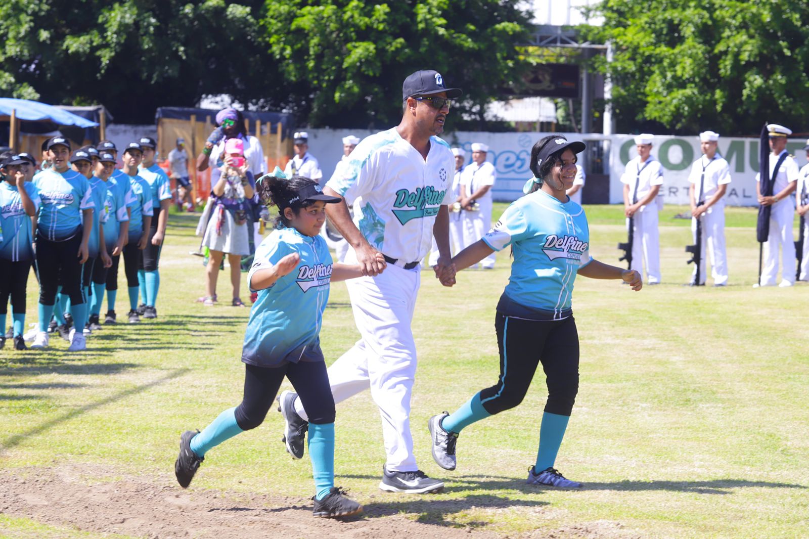 Tendrá Vallarta un campo digno de béisbol con Munguía