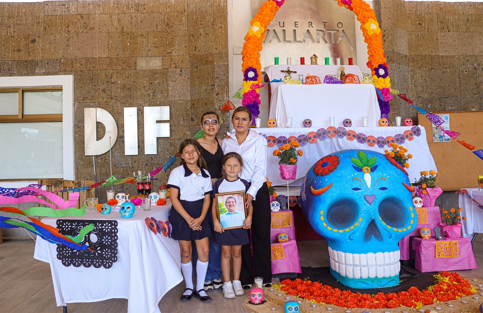 Participa DIF en las tradiciones del día de muertos