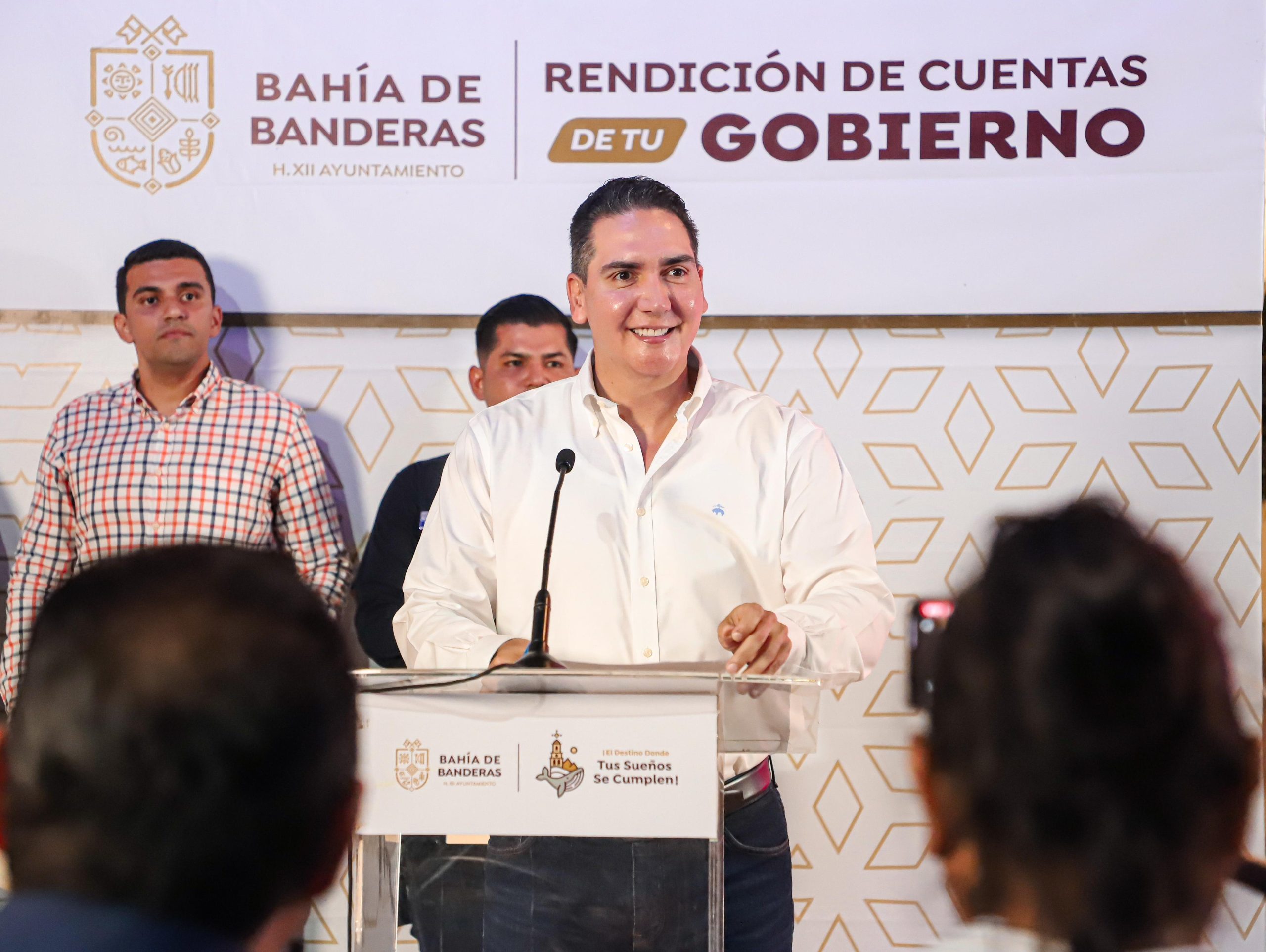 Rendición de Cuentas: Héctor Santana destaca avances y compromisos para Bahía de Banderas